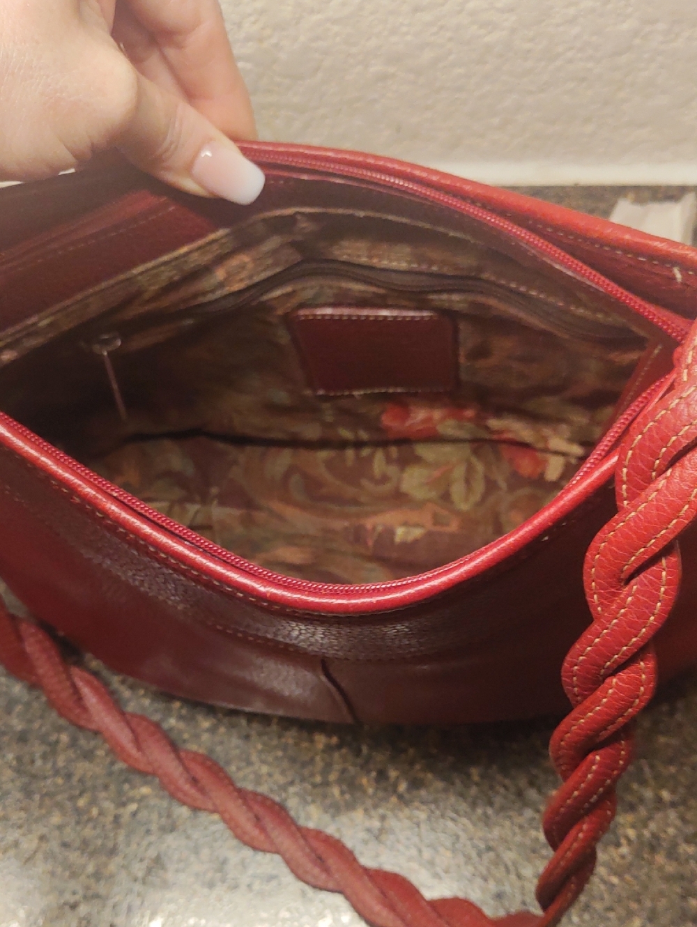 FINAL SALE! ❤️ Brighton Burgundy Dumpling Shoulder Bag Or Crossbody - Picture 12 of 16